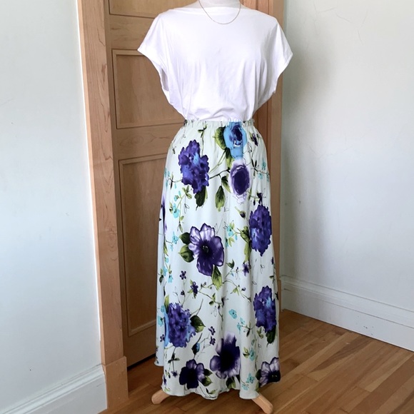 Maxi Floral Skirt, Size S - Picture 1 of 10